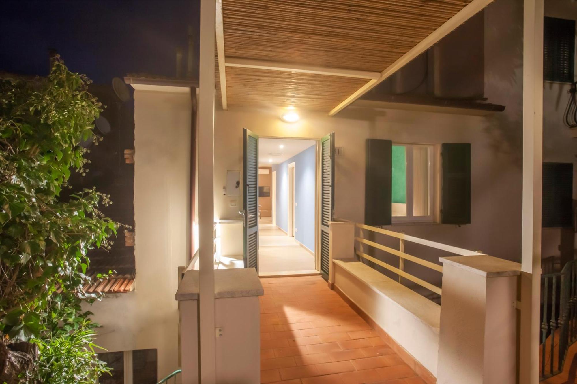 Апартаменти La Casa Al Mare Порто-Санто-Стефано Екстер'єр фото